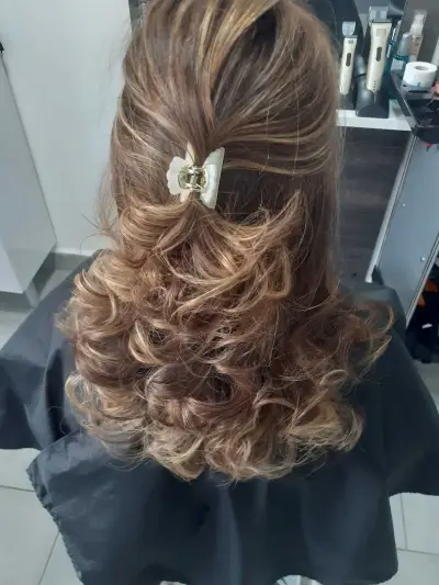 HAIR STUDIO 13