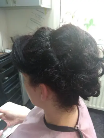 Hairdresser Toni - Фризьорски салон Младост 1