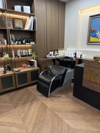 RF Hair Studio