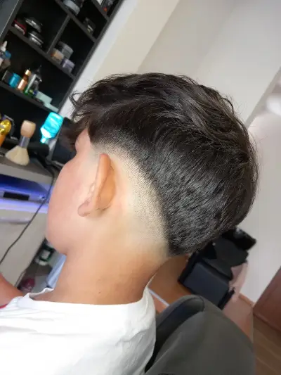 Hair Style Crown - Фризьорски салон