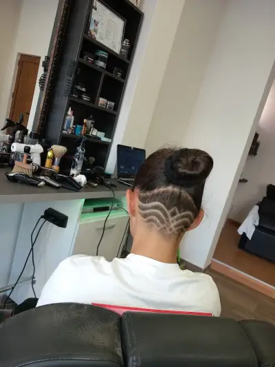 Hair Style Crown - Фризьорски салон