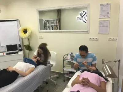 Курс по масаж, козметика, фризьорство, маникюр, грим "Дълголетие"