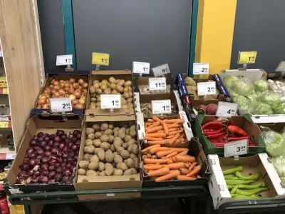 T MARKET
