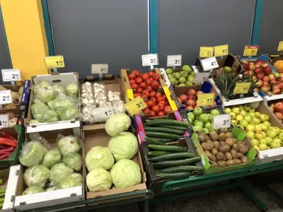 T MARKET