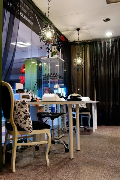 Salon Divine Eood