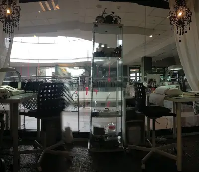 Salon Divine Eood
