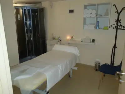 Akshaya Massage Studio