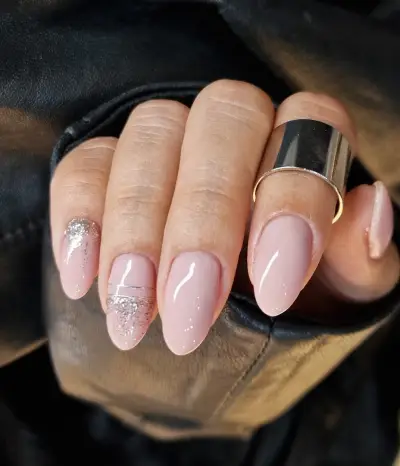 Queen Beauty Room