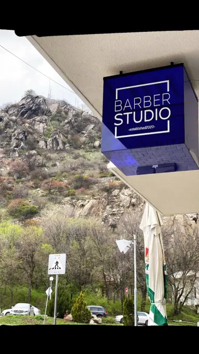 BARBER STUDIO