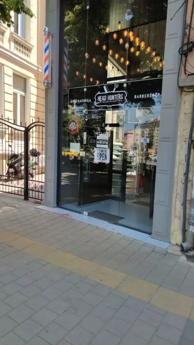 Head Hunters Barbershop Ruski Pametnik
