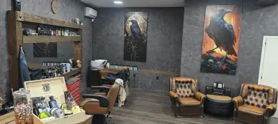 Бръснарница Черният Гарван