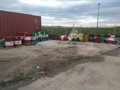 Tir Parking, Service and Food Non-Stop