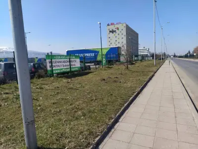 Платен и охраняем Паркинг-Летище София