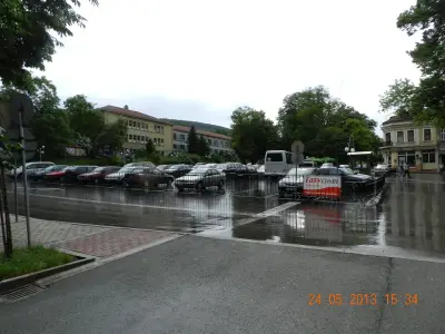 Платен паркинг