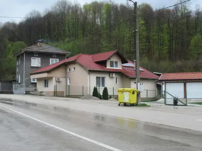 Обществен паркинг Бичкинята