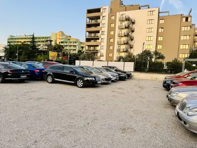 Paid Parking MLADOST
