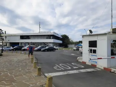 Паркинг "Морска гара"