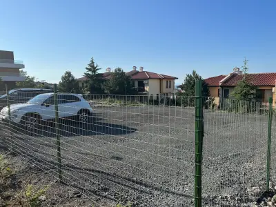 Платен паркинг Paradise