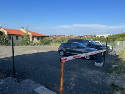 Платен паркинг Paradise