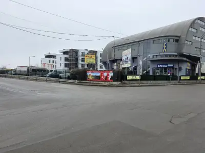 ПАРКИНГ МЛАДОСТ