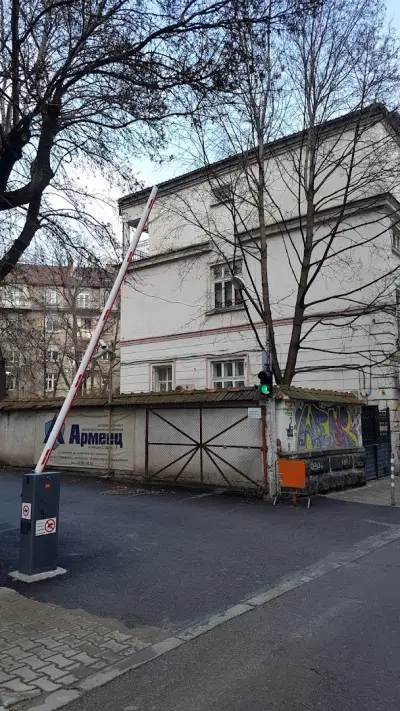 Платен Паркинг