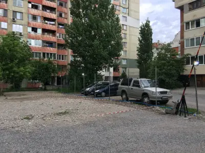 Платен паркинг