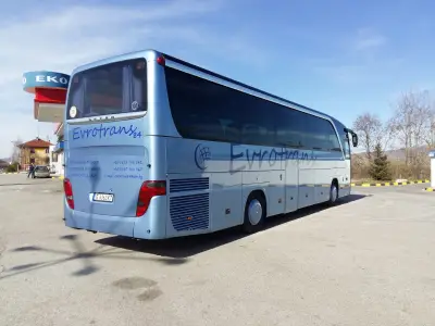 Автобусен транспорт