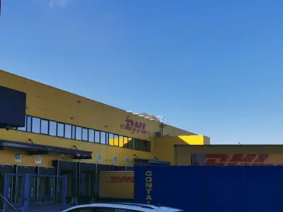 DHL Express Service Point