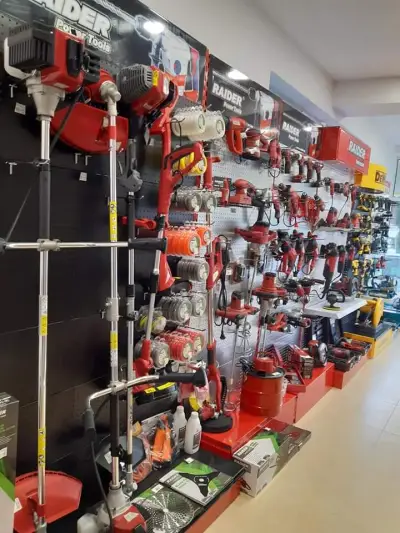 MAX TOOLS