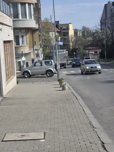 Еконт офис София Редута