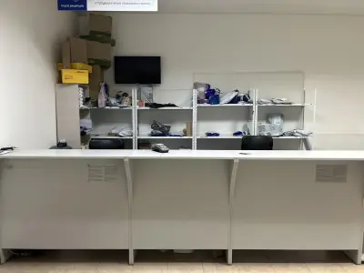 Еконт офис Белозем
