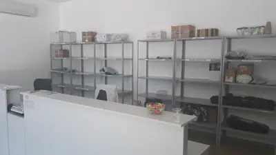 Еконт офис Първомай Дебър