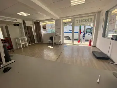 Еконт офис Варна Виница