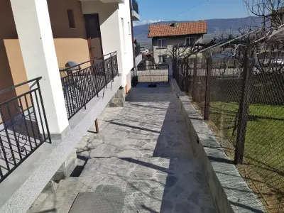 Вила Влахов