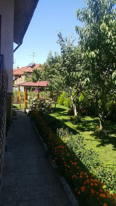 Къща за Гости Кюркчиеви