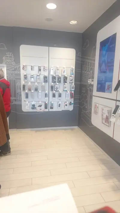 А1