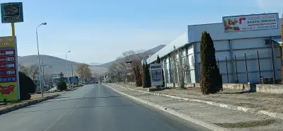 Фирмен магазин "ЗИМНИНА"