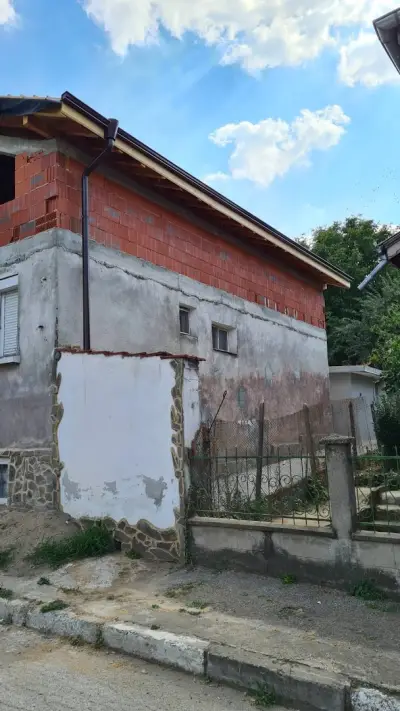 Безшевни улуци Плевен