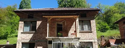Голд Строй - Ремонт на покриви