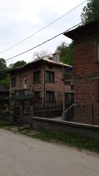 Голд Строй - Ремонт на покриви