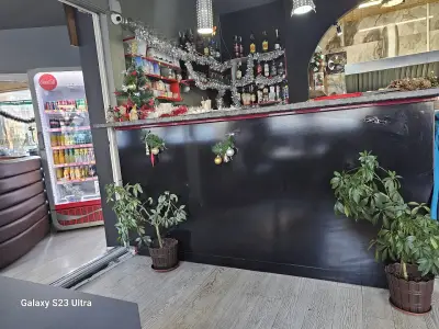 Кафе Аператив Еми
