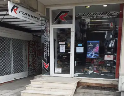 Runners store