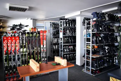 Snow Peaks Ski School & Rent