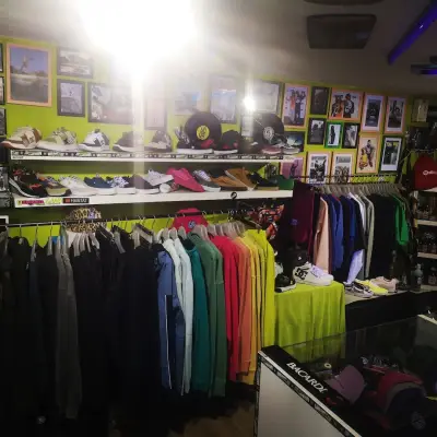 mi6ano *skate room*
