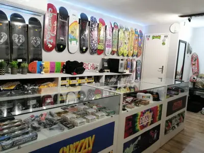 mi6ano *skate room*