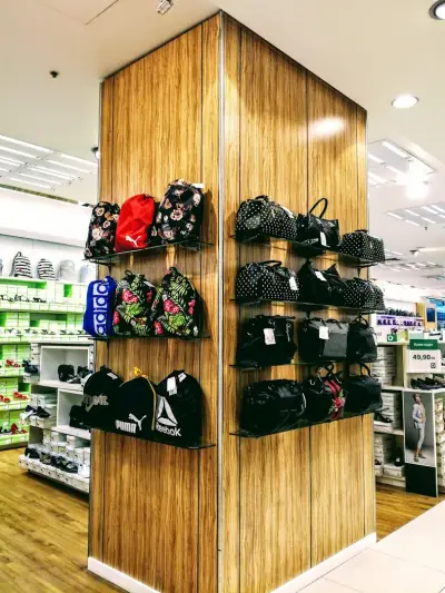 DEICHMANN