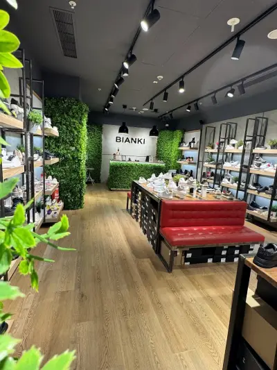 Bianki Сердика Център, Ниво 1