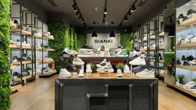 Bianki Сердика Център, Ниво 1