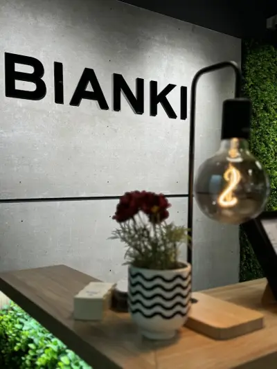 Bianki Сердика Център, Ниво 1
