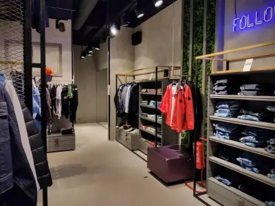 Fusion Ring Mall